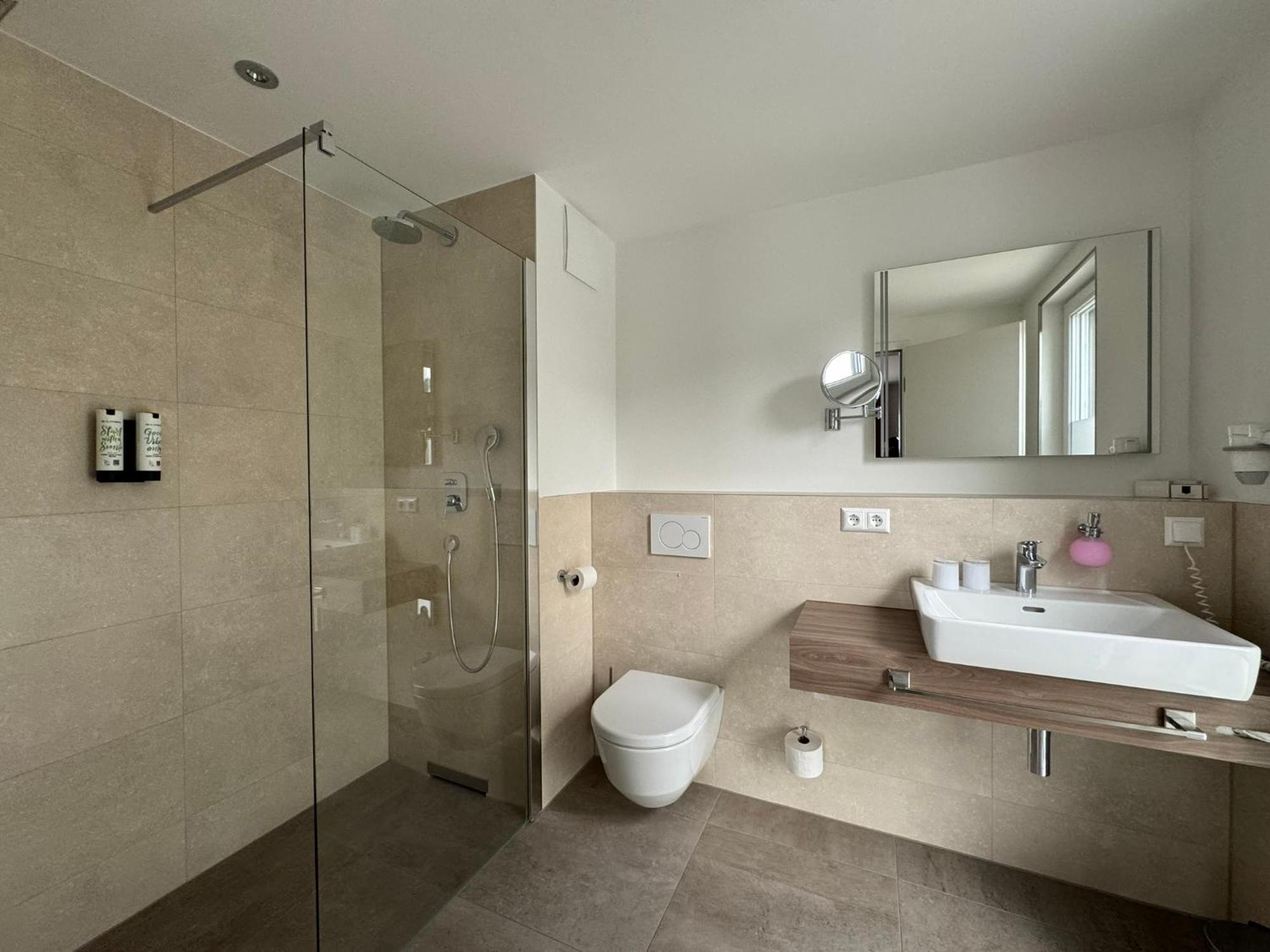 Fontane Hotel Schorfheide Zewnętrze zdjęcie